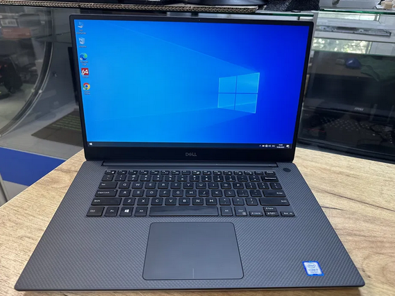 Ноутбук Dell XPS 7590 15.6 FHD IPS i7 9750H/16Gb/SSD 512/GTX 1650-4Gb  Б/В