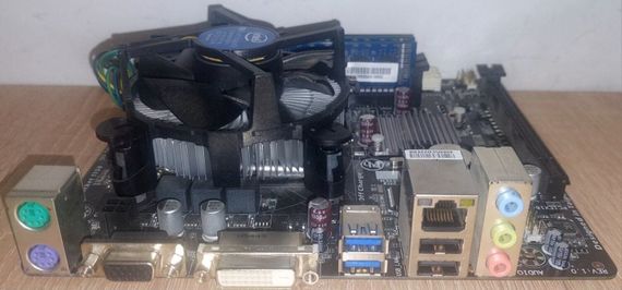 Комплект: Материнская плата Gigabyte GA-H81M-S2V / Intel Core i5-4440 (4 ядра по 3.1 - 3.3 GHz) / 8 GB DDR3 / Intel HD Graphics 2500 / Socket LGA1155 / Кулер б/у | Зображення 2
