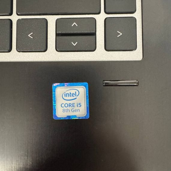 Ультрабук Б-класс HP ProBook 440 G5 / 14" (1920x1080) IPS / Intel Core i5-8250U (4 (8) ядра по 1.6 - 3.4 GHz) / 8 GB DDR4 / 256 GB SSD / Intel HD Graphics 620 / WebCam / HDMI б/у | Зображення 3