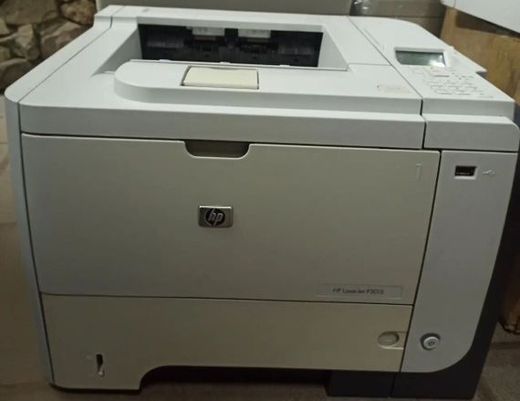 Принтер HP LaserJet Enterprise P3015DN / лазерная монохромная печать / А4 / 1200x1200 dpi / 40 стр/мин / Ethernet б/у | Зображення 1