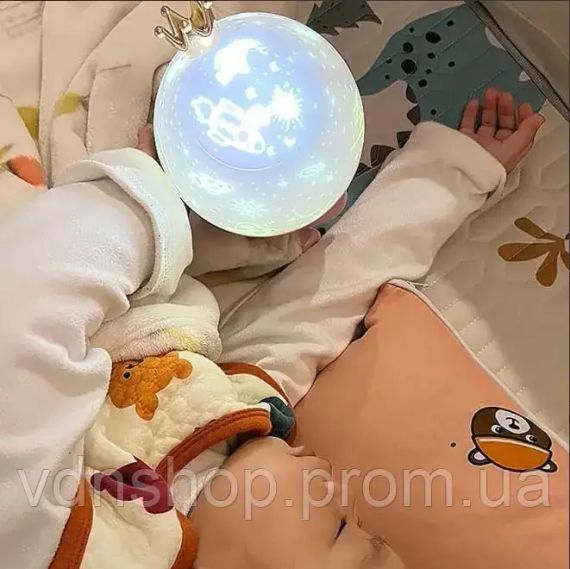 Проектор - ночник с вращением 360°, 12 сменных слайдов, LED настольная лампа | Зображення 3