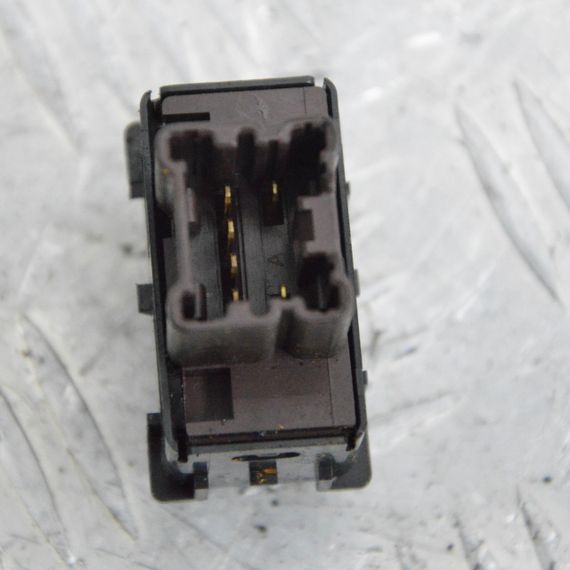 Кнопка підігріву правого сидіння Nissan Navara Pathfinder 2005-2015 Кнопка обігріву сидіння Ніссан 55208 | Зображення 1