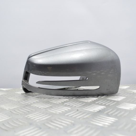 Корпус правого дзеркала Mercedes X156 W176 2012-2019 Накладка дзеркала права Мерседес х156 в176 592212