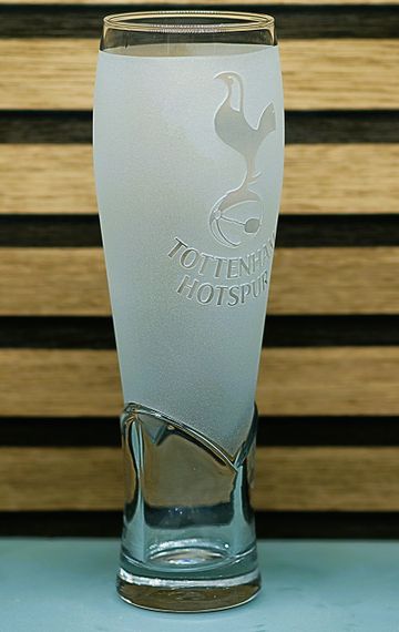 Пивной бокал крафтовый 440мл ФК Тоттенхэм Tottenham Hotspur с гравировкой подарок для фаната футбольная кружка | Зображення 1
