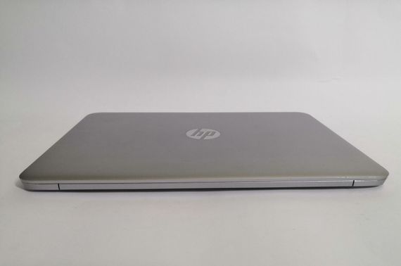 Ноутбук Б-класс HP EliteBook Folio 1040 G3 / 14" (1920x1080) TN / Intel Core i5-6300U (2 (4) ядра по 2.4 - 3.0 GHz) / 8 GB DDR4 / 256 GB SSD / Intel HD Graphics 520 / WebCam / Win 10 Pro б/у | Зображення 2