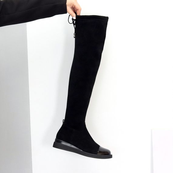 Шикарні високі чорні чоботи замшеві ботфорти з глянцевим носиком | Зображення 4
