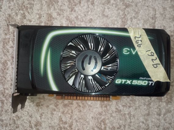 Дискретна відеокарта EVGA GeForce GTX 550 Ti, 2 GB GDDR5, 192-bit / 1x mini-HDMI, 2x DVI б/в | Зображення 1