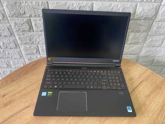 Ноутбук Acer ConceptD CN315-71 15.6" FHD IPS i5 9300H 8Gb SSD 256Gb GTX 1050 | Зображення 4