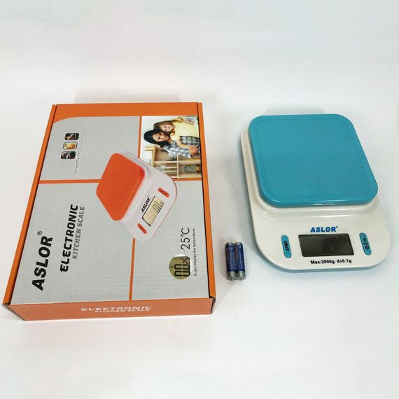 Ваги кухонні 109, 2 кг (0.1 г), термометр. LO-516 Колір: блакитний | Зображення 1