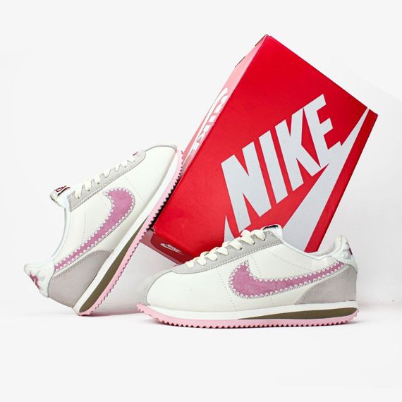 Демісезонні кросівки Nike колір бежевий/сірий/рожевий | Зображення 9