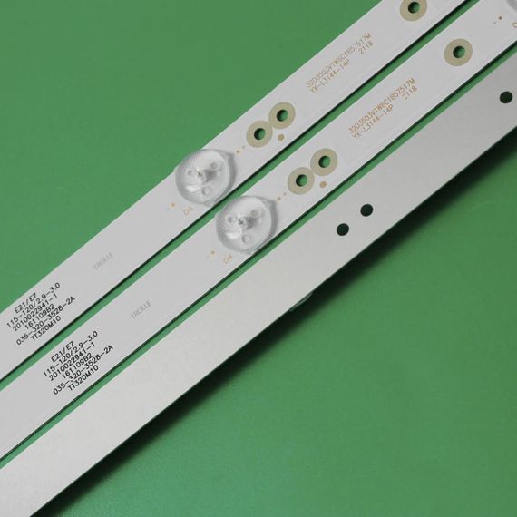 LED підсвітка TV 32" 0D32D06-ZC21FG-05 303TT320038 A320SD5G22 DVB-PM1320083HCATS 3шт. | Зображення 3