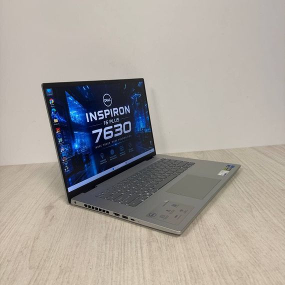 Ігровий ноутбук Dell Inspiron 7630 / 16" (2560x1600) IPS / Intel Core i7-13700HX (16 (24) ядер по 2.1 - 5.0 GHz) / 16 GB DDR5 / 512 GB SSD / nVidia GeForce RTX 4060, 8 GB GDDR6, 128-bit / WebCam б/в | Зображення 4