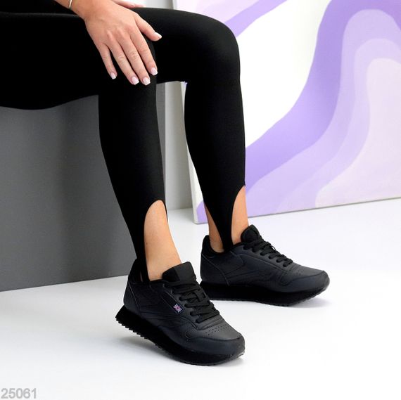 Стильные повседневные черные кроссовки на шнуровке доступная цена | Зображення 7