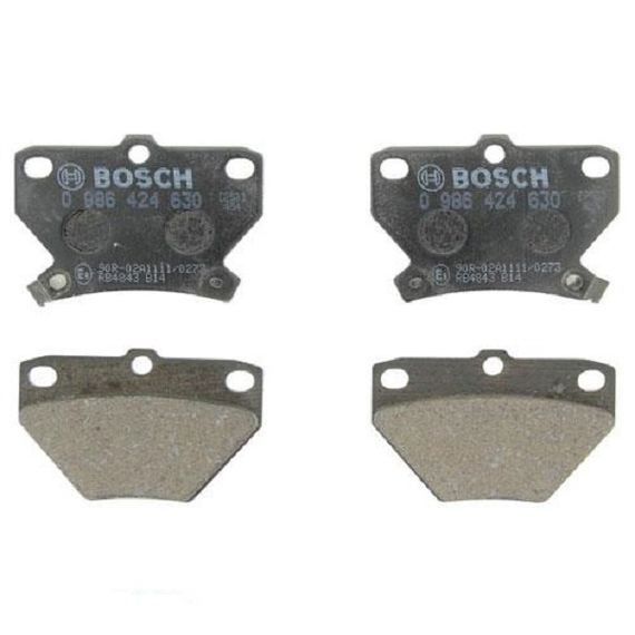 Тормозные колодки Bosch дисковые задние TOYOTA Yaris/Corolla -05 0986424630