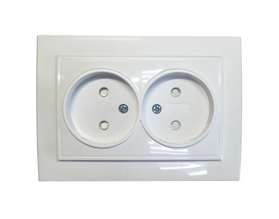 Розетка внутрішній установки 2-а б/з з захисна шторка біла IP20 Malta Ny95000966 | Зображення 2