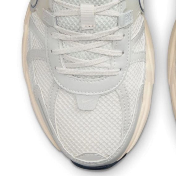 Оригінальні чоловічі кросівки Nike V2K Runtekk Running FD0736-004 | Зображення 4