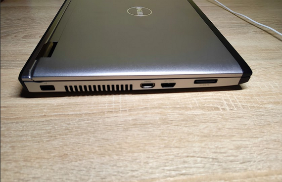 Ноутбук Dell Vostro 3550 + 15.6 HD + i7 + Radeon + SSD + 8 GB  Б/В | Зображення 8