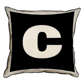 Подушка с мешковины Английская буква C 45x45 см (45PHB_ABC006_WH)