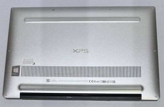 Ультрабук Б-класс Dell XPS 13 9305 / 13.3" (1920x1080) IPS / Intel Core i5-1135G7 (4 (8) ядра по 2.4 - 4.2 GHz) / 8 GB DDR4 / 256 GB SSD / Intel Iris Xe Graphics / WebCam б/у | Зображення 9
