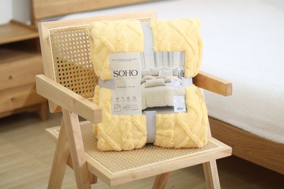 Набір текстилю Soho Ковдра 200х220 см + 2 наволочки 50х70 см Romance Cream